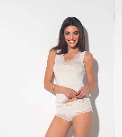 Camiseta modal Tirante ancho