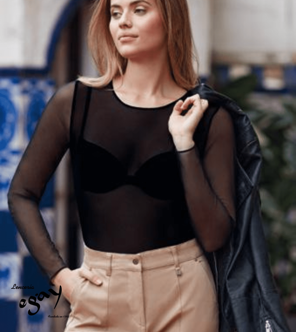 Camiseta de Tul Negra Manga Larga con Escote Barco - Janira - Lencería Egay"