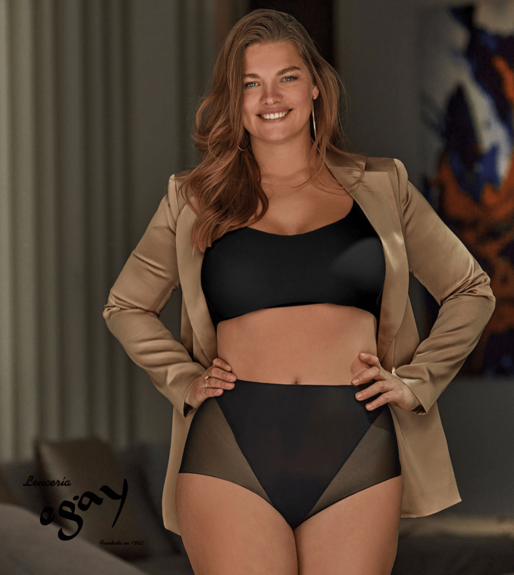 braga-alta-moldeadora-transparente-efecto-gluteo