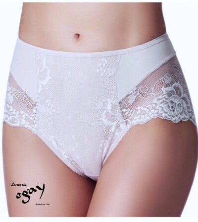 braga-alta-greta-janira-efecto-tanga